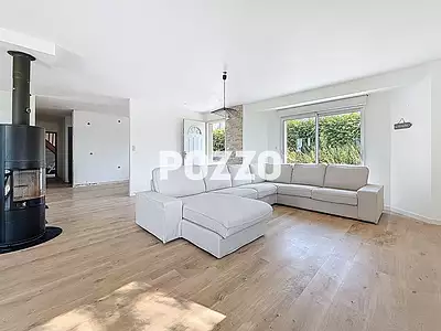 Maison, 153 m²