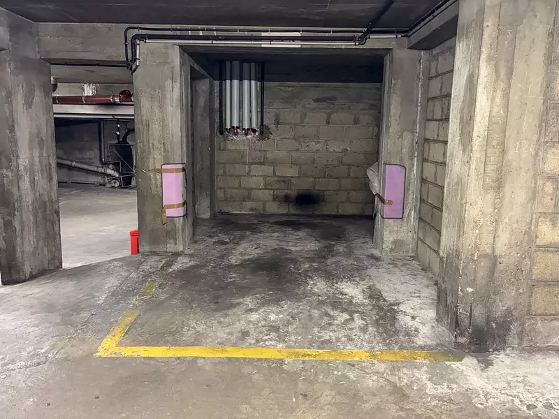 Parking, 11 m²