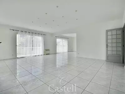Maison, 153 m²