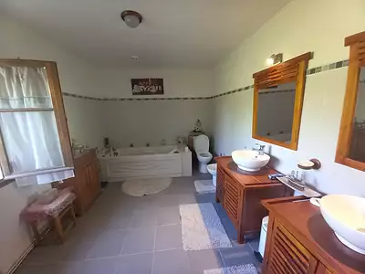 Maison, 168 m²