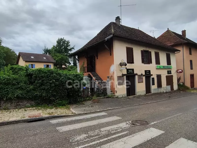 Maison, 200 m²