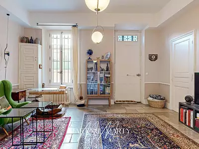 Maison, 280 m²