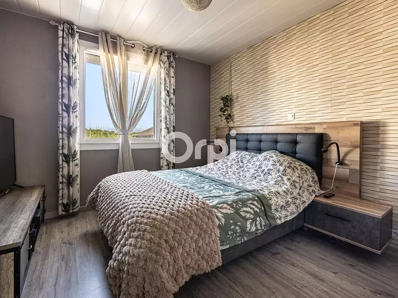 Maison, 121 m²