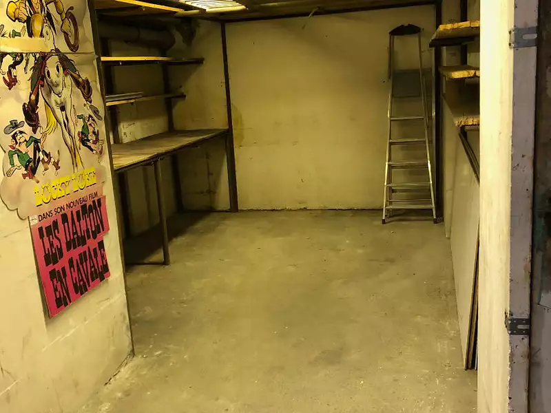 Parking, 13 m²
