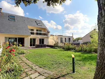 Maison, 210 m²