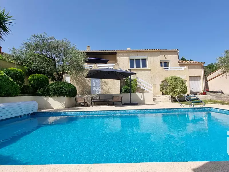 Maison, 116 m²