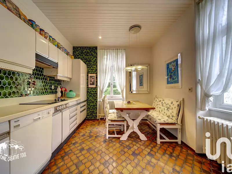 Immeuble, 464 m²