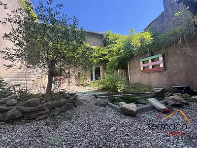 Maison, 174 m²