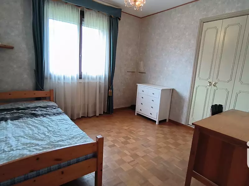 Maison, 180 m²