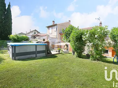 Maison, 167 m²