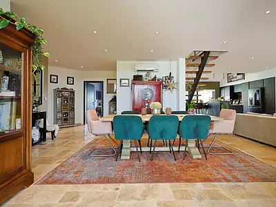 Maison, 225 m²
