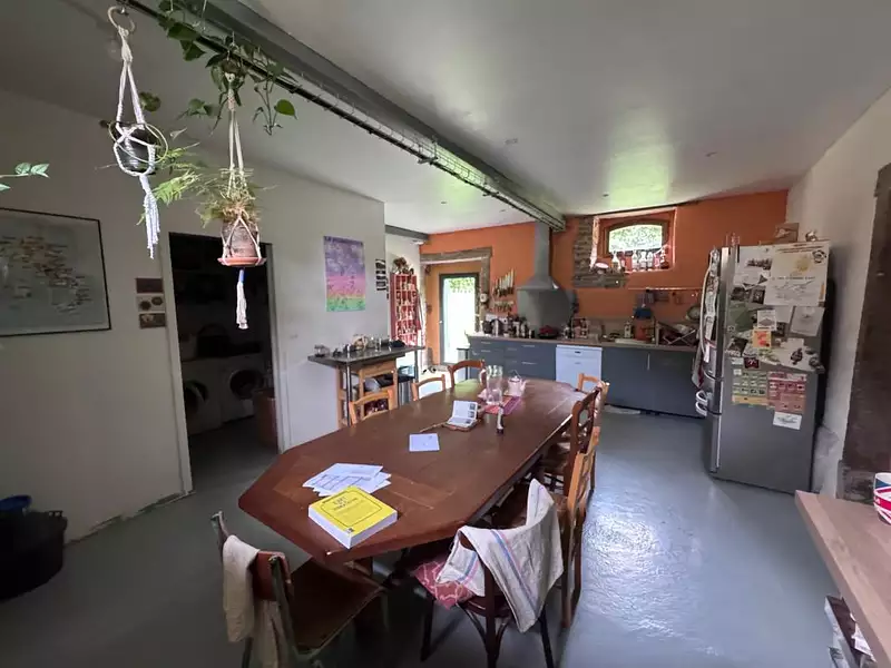Maison, 280 m²