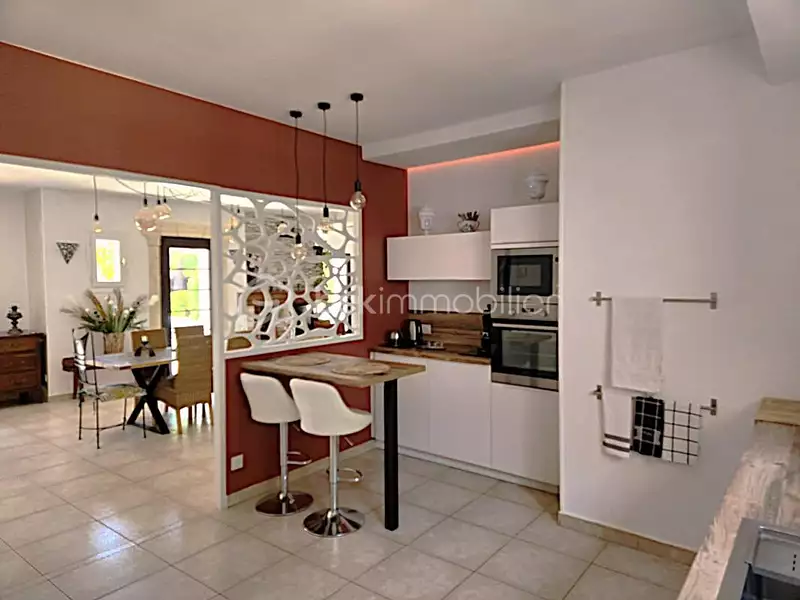 Maison, 188 m²