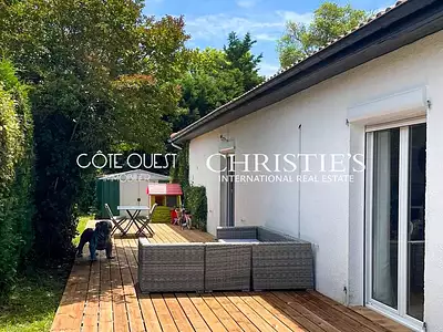 Maison, 202 m²