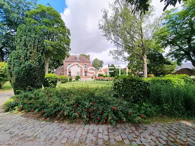 Maison, 232 m²