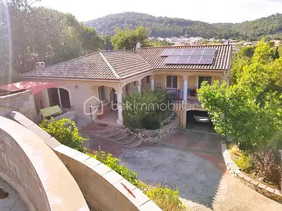 Maison, 145 m²