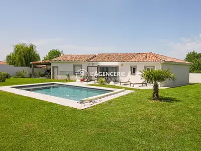 Maison, 121 m²