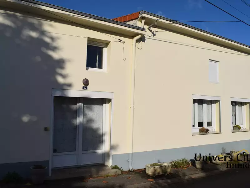 Maison, 115,04 m²