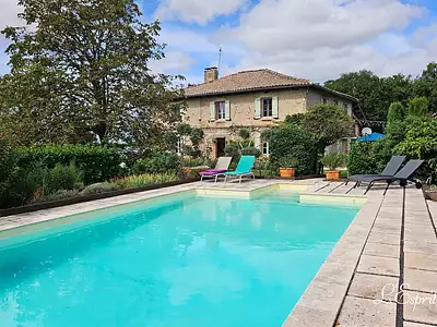 Maison, 298 m²