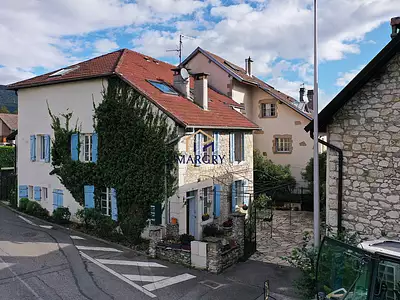 Maison, 277 m²