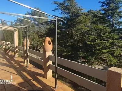 Maison, 250 m²