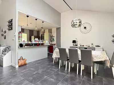 Maison, 151 m²