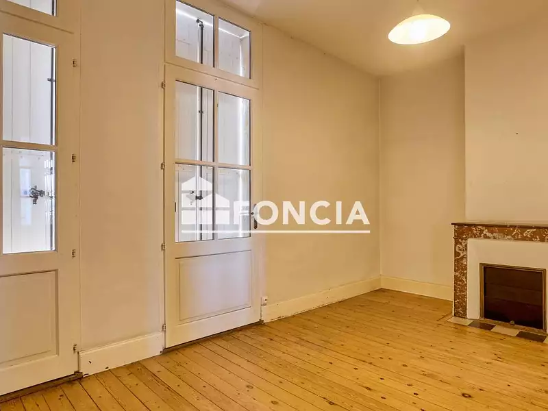 Maison, 265 m²