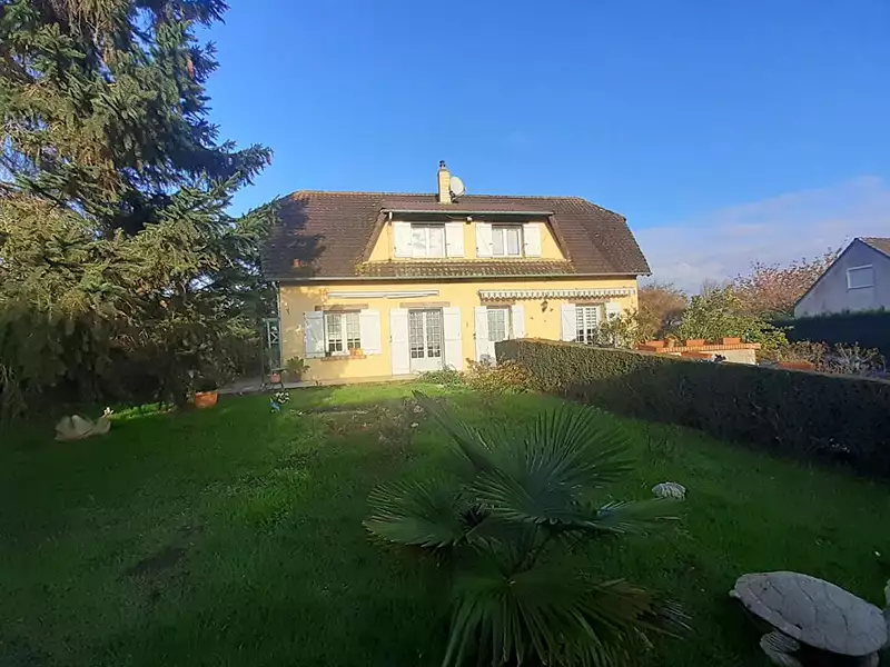 Maison, 146 m²
