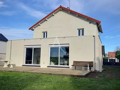 Maison, 148 m²