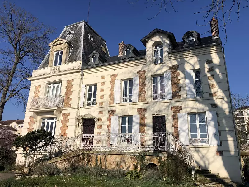 Maison, 273,02 m²