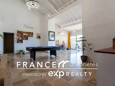 Maison, 283 m²