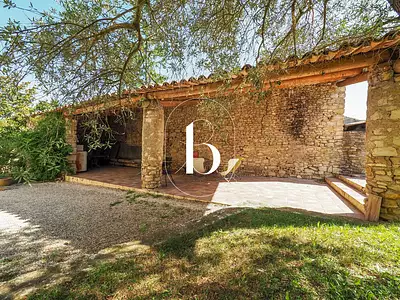 Maison, 260 m²