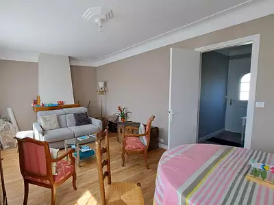Maison, 102 m²