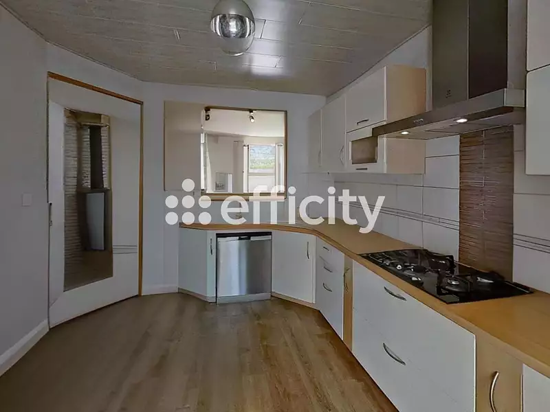 Maison, 125 m²