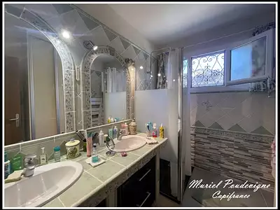 Maison, 212 m²