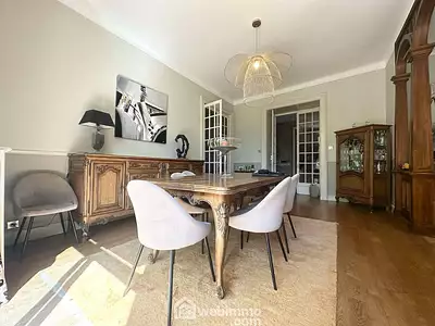 Maison, 341 m²