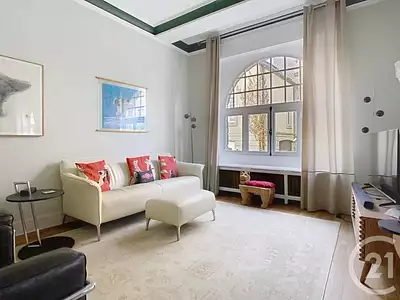 Maison, 271,35 m²