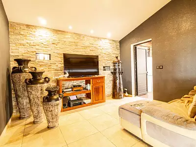 Maison, 290 m²