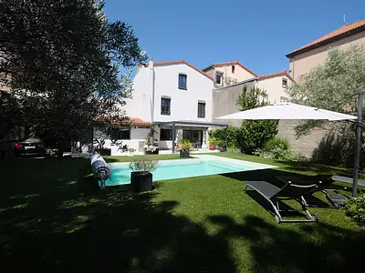 Maison, 250 m²