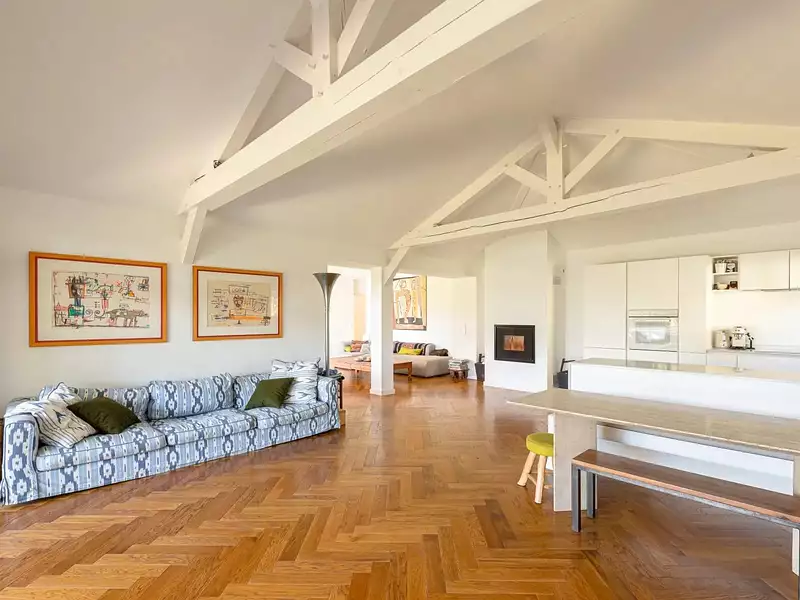 Maison, 196 m²