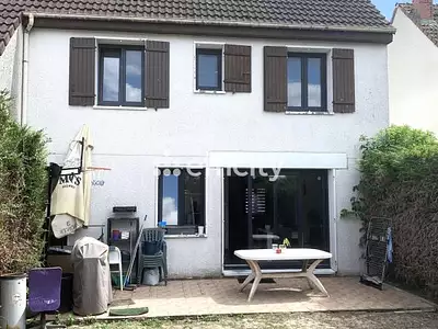 Maison, 92 m²