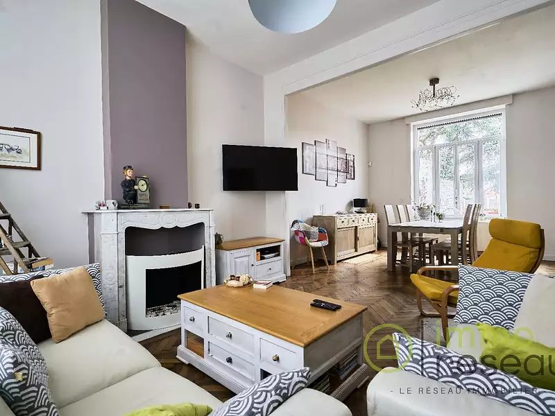 Maison, 183 m²