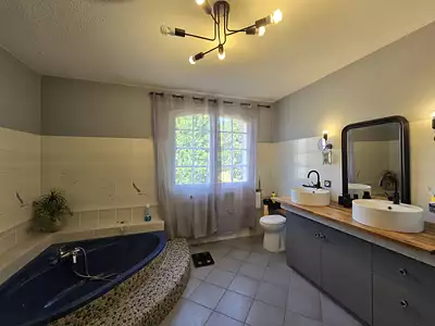 Maison, 190 m²
