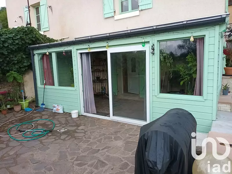 Maison, 240 m²