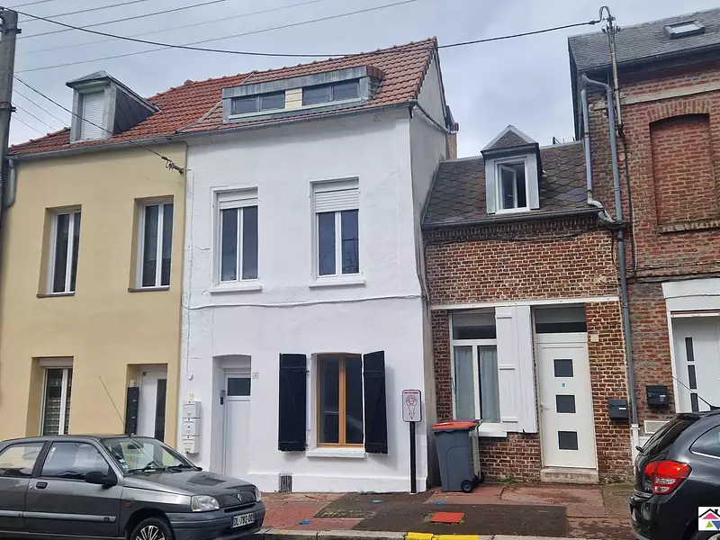 Immeuble, 65 m²