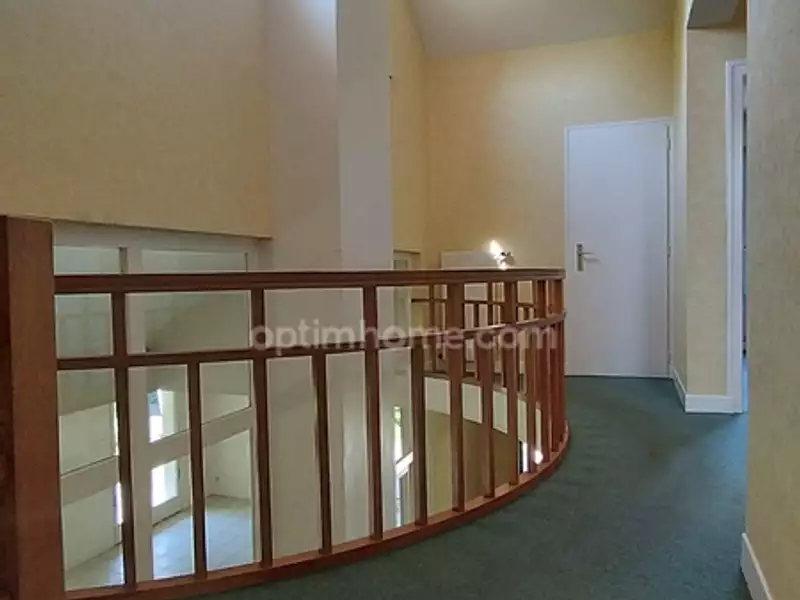 Maison, 168 m²