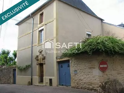 Maison, 235 m²