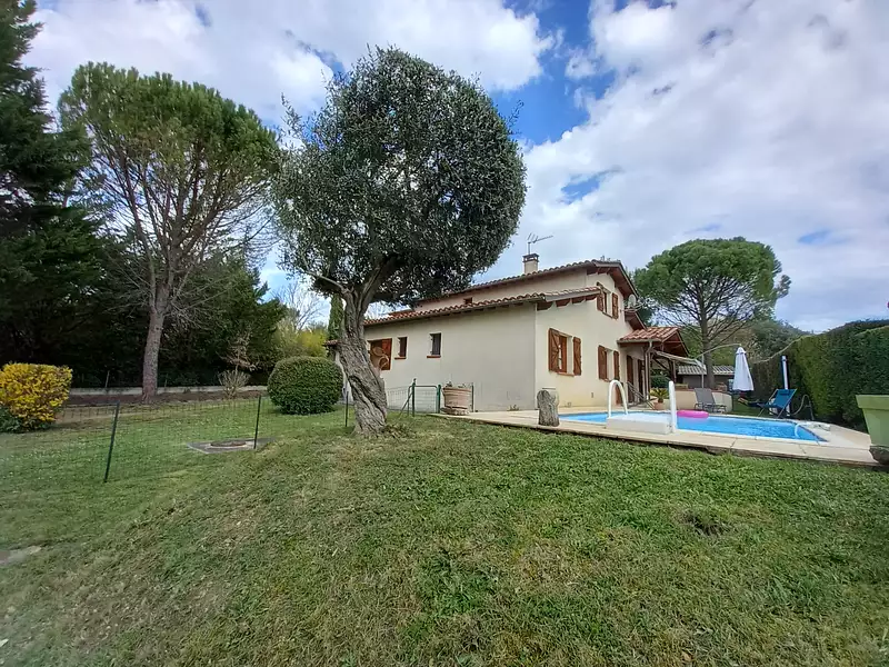 Maison, 115 m²