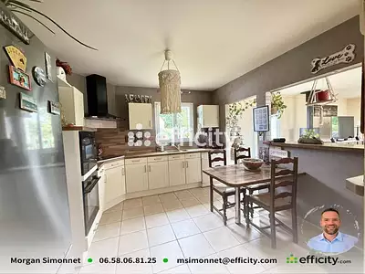 Maison, 147 m²