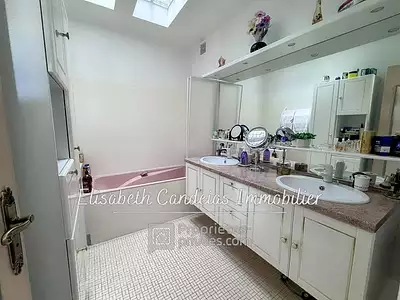 Maison, 145 m²